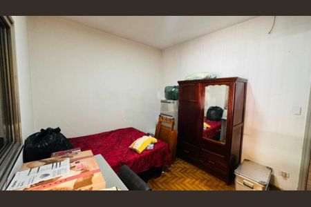 Casa à venda com 212m², 2 quartos e 3 vagas