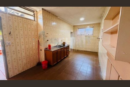 Casa à venda com 2 quartos, 212m² em Vila Sao Pedro, São Paulo