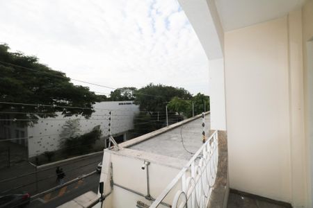 Apartamento à venda com 98m², 3 quartos e 1 vagaVaranda