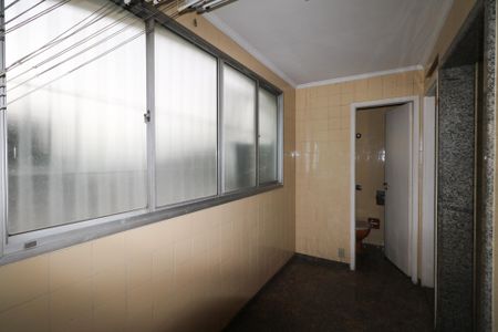 Apartamento à venda com 98m², 3 quartos e 1 vagaÁrea de Serviço