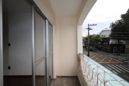 Apartamento à venda com 98m², 3 quartos e 1 vagaVaranda