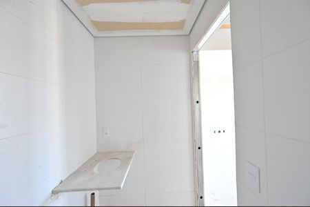Apartamento à venda com 48m², 2 quartos e 1 vagaBanheiro Social