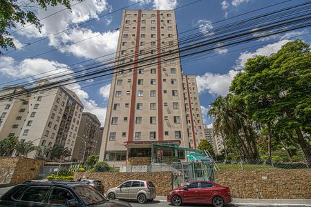 Apartamento à venda com 53m², 2 quartos e 1 vaga Apartamento à venda com 53m², 2 quartos e 1 vagafachada