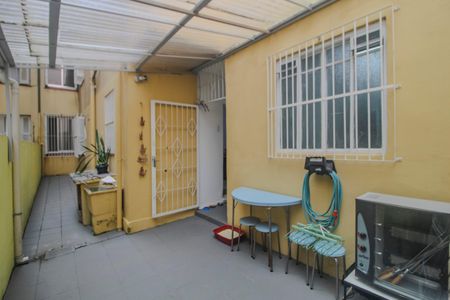 Apartamento à venda com 60m², 2 quartos e sem vaga Apartamento à venda com 60m², 2 quartos e sem vagaQuintal