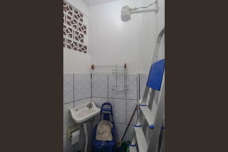 Apartamento à venda com 60m², 2 quartos e sem vaga Apartamento à venda com 60m², 2 quartos e sem vagaBanheiro 2