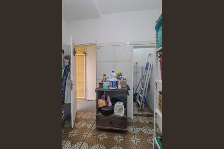 Apartamento à venda com 60m², 2 quartos e sem vaga Apartamento à venda com 60m², 2 quartos e sem vagaArea de serviço