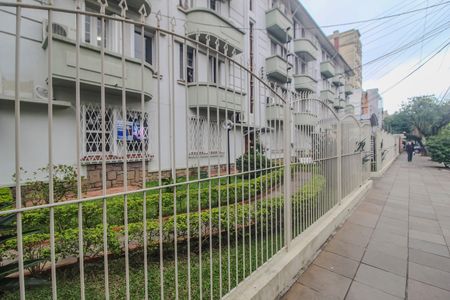 Apartamento à venda com 60m², 2 quartos e sem vaga Apartamento à venda com 60m², 2 quartos e sem vagaFachada
