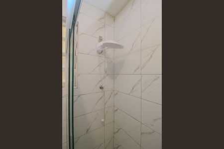 Apartamento à venda com 60m², 2 quartos e sem vaga Apartamento à venda com 60m², 2 quartos e sem vagaBanheiro