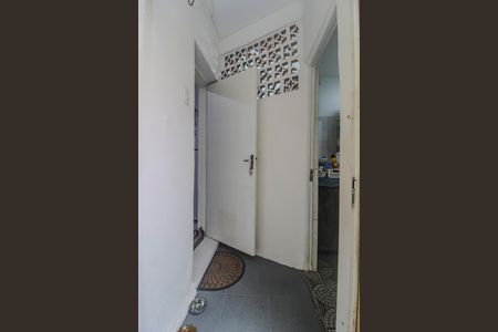 Apartamento à venda com 60m², 2 quartos e sem vaga Apartamento à venda com 60m², 2 quartos e sem vagaCorredor