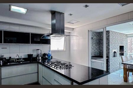 Apartamento à venda com 204m², 4 quartos e 4 vagas