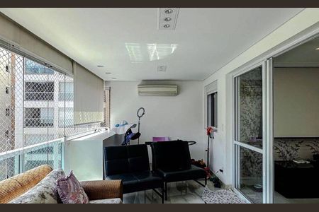 Apartamento à venda com 204m², 4 quartos e 4 vagas