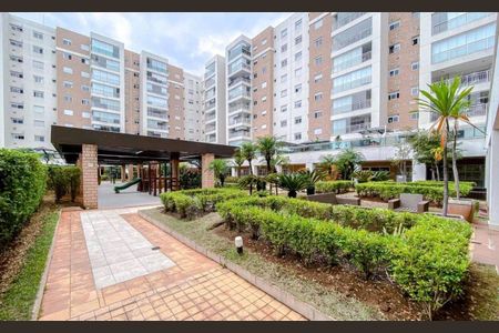 Apartamento à venda com 204m², 4 quartos e 4 vagas