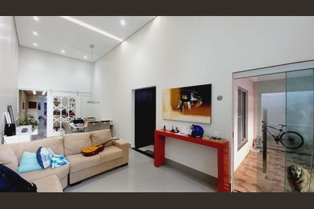 Casa à venda com 240m², 4 quartos e 4 vagasFoto 05