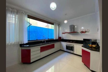 Casa de condomínio à venda com 280m², 3 quartos e 4 vagas Casa de condomínio à venda com 280m², 3 quartos e 4 vagasFoto 08