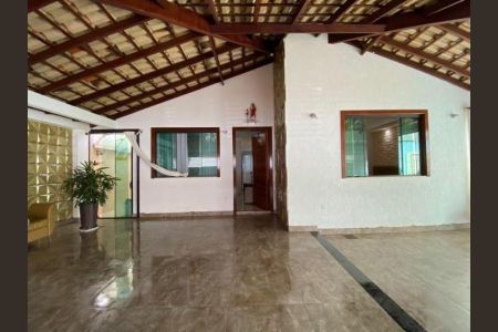 Foto 01 de casa de condomínio à venda com 3 quartos, 280m² em Setor Habitacional Vicente Pires, Brasília