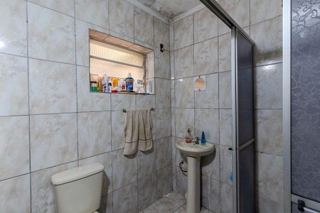 Banheiro de apartamento para alugar com 2 quartos, 70m² em Bairro, Porto Alegre