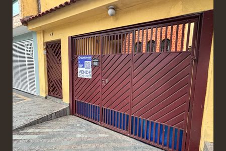 Fachada  de casa à venda com 3 quartos, 298m² em Parque Terra Nova Ii, São Bernardo do Campo