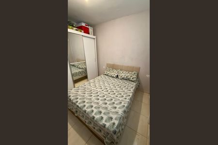 Quarto de apartamento para alugar com 2 quartos, 48m² em Parque Santa Rosa, Suzano