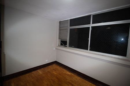 Quarto 1 de apartamento para alugar com 2 quartos, 240m² em Icaraí, Niterói