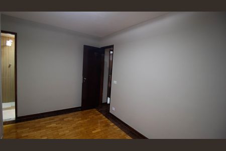 Apartamento para alugar com 240m², 2 quartos e 1 vaga Apartamento para alugar com 240m², 2 quartos e 1 vagaSuíte