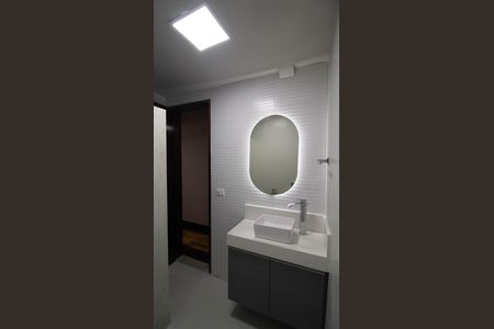 Apartamento para alugar com 240m², 2 quartos e 1 vaga Apartamento para alugar com 240m², 2 quartos e 1 vagaBanheiro Social