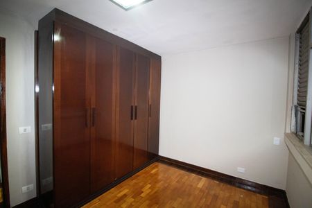 Apartamento para alugar com 240m², 2 quartos e 1 vaga Apartamento para alugar com 240m², 2 quartos e 1 vagaQuarto 1