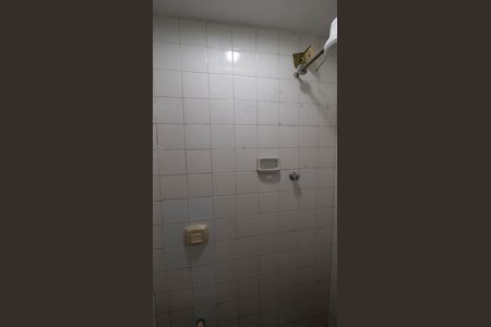 Apartamento para alugar com 240m², 2 quartos e 1 vaga Apartamento para alugar com 240m², 2 quartos e 1 vagaBanheiro de serviço