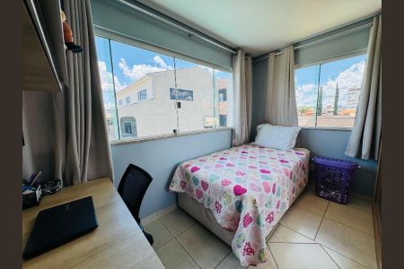 Casa de condomínio à venda com 380m², 4 quartos e 6 vagasFoto 42