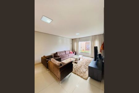 Casa de Condomínio à venda com 4 quartos, 250m² em Setor Habitacional Vicente Pires, Brasília