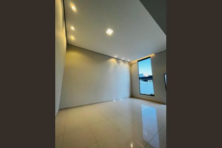 Casa de condomínio à venda com 230m², 3 quartos e 2 vagas Casa de condomínio à venda com 230m², 3 quartos e 2 vagasFoto 07