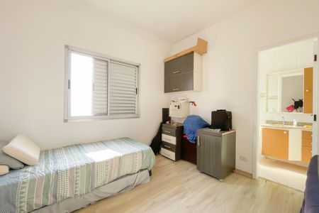 Apartamento à venda com 120m², 2 quartos e 2 vagasSuíte