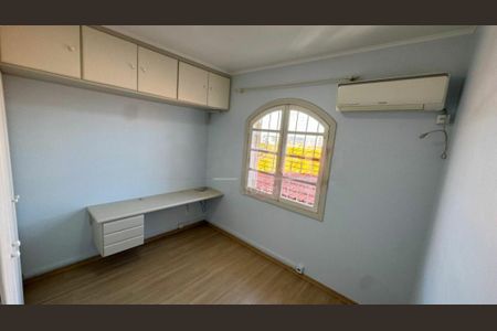Casa à venda com 3 quartos, 136m² em Jardim Ernestina, São Paulo