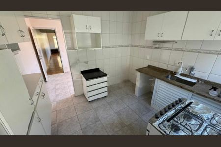 Casa à venda com 136m², 3 quartos e 2 vagas