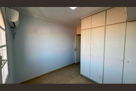 Casa à venda com 136m², 3 quartos e 2 vagas