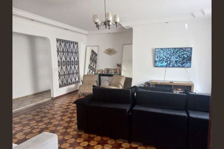 Casa à venda com 3 quartos, 300m² em Vila Mussolini, São Bernardo do Campo