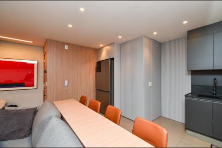 Apartamento à venda com 125m², 2 quartos e 2 vagas Apartamento à venda com 125m², 2 quartos e 2 vagasCozinha