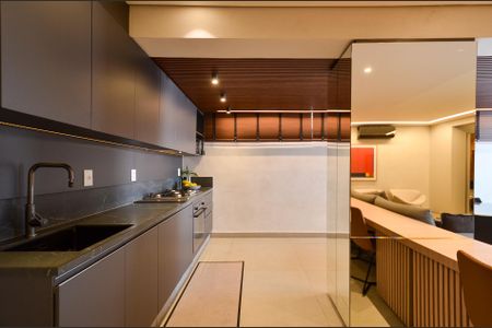 Apartamento à venda com 125m², 2 quartos e 2 vagas Apartamento à venda com 125m², 2 quartos e 2 vagasCozinha