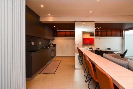 Apartamento à venda com 125m², 2 quartos e 2 vagas Apartamento à venda com 125m², 2 quartos e 2 vagasCozinha