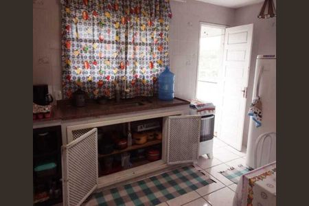 Casa de condomínio para alugar com 58m², 2 quartos e sem vaga