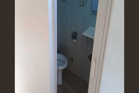 Casa de condomínio para alugar com 58m², 2 quartos e sem vaga