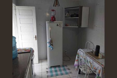 Casa de condomínio para alugar com 58m², 2 quartos e sem vaga