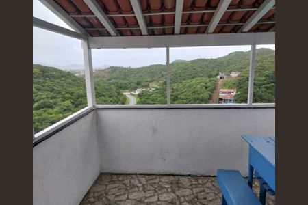 Casa de condomínio para alugar com 58m², 2 quartos e sem vaga