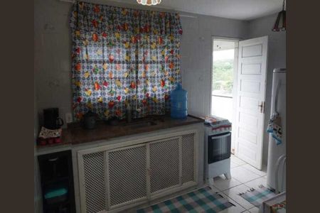 Casa de condomínio para alugar com 58m², 2 quartos e sem vaga