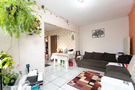 Apartamento à venda com 64m², 3 quartos e sem vaga Apartamento à venda com 64m², 3 quartos e sem vagaSala