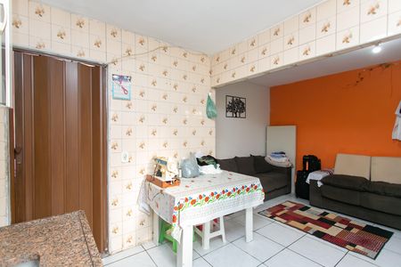 Apartamento à venda com 64m², 3 quartos e sem vaga Apartamento à venda com 64m², 3 quartos e sem vagaCozinha
