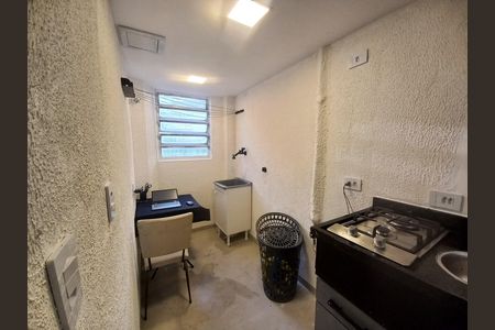 Cozinha de apartamento para alugar com 1 quarto, 24m² em Santa Cecilia, São Paulo
