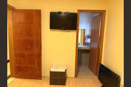Casa de condomínio à venda com 420m², 3 quartos e 4 vagasQuarto