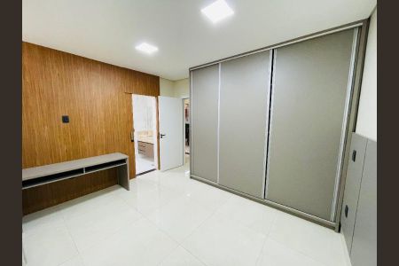 Casa de condomínio à venda com 280m², 4 quartos e 2 vagas Casa de condomínio à venda com 280m², 4 quartos e 2 vagasFoto 22