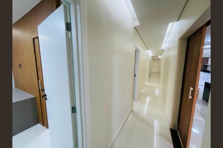 Casa de condomínio à venda com 280m², 4 quartos e 2 vagas Casa de condomínio à venda com 280m², 4 quartos e 2 vagasFoto 11