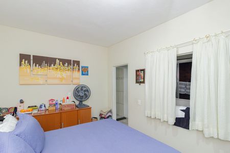 Casa à venda com 100m², 2 quartos e 3 vagasQuarto 1